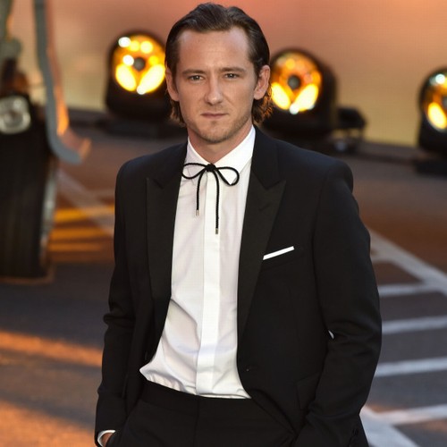 A Lewis Pullman piaceva essere modesto in Top Gun: Maverick