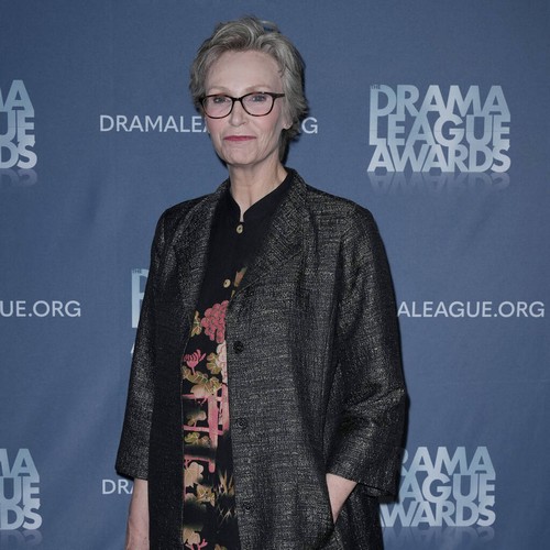 Jane Lynch è entusiasta che Lea Michele reciterà in Funny Girl “nella vita reale”