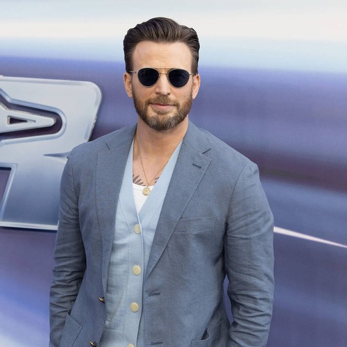 Chris Evans “focalizzato sul laser” sulla ricerca di un partner