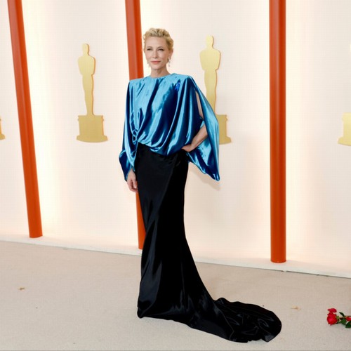 Cate Blanchett ammette che “cerca sempre di smettere di recitare”