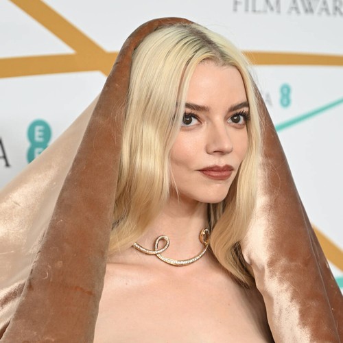 Anya Taylor-Joy e Malcolm McRae si sposano in Italia