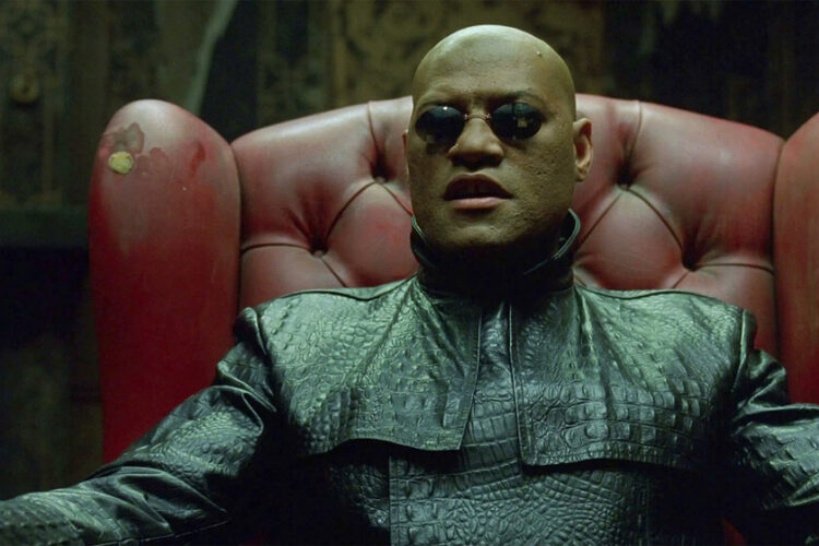 Per Matrix 4, il Morpheus originale voleva tornare ed è stato rifiutato: la colpa potrebbe essere di un MMO che ha chiuso i battenti 16 anni fa