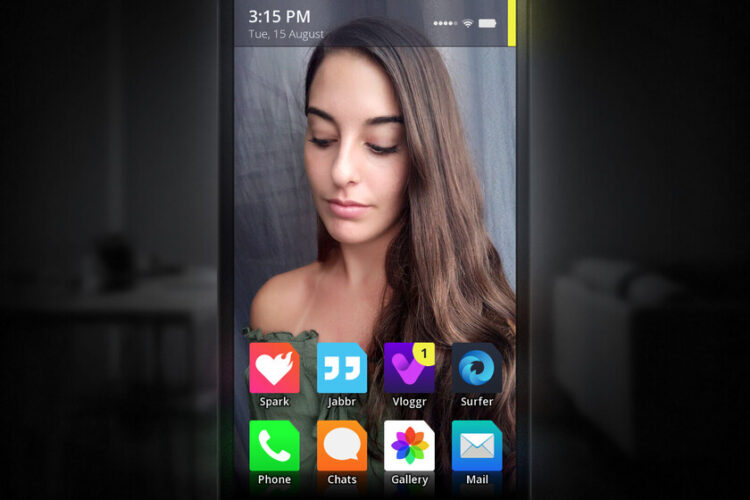 Ha trovato un cellulare smarrito… e ciò che ha scoperto al suo interno ha cambiato la sua vita per sempre