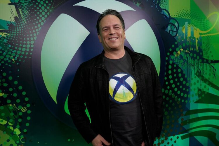 Terremoto in Xbox. Phil Spencer e Sarah Bond salutano la divisione Microsoft e c’è già un nuovo CEO al comando