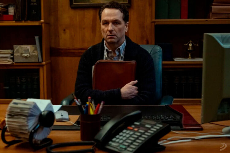 Sembra un mix impossibile tra Stephen King e The Office, ma funziona alla grande e i primi tre episodi mi tengono incollato allo schermo